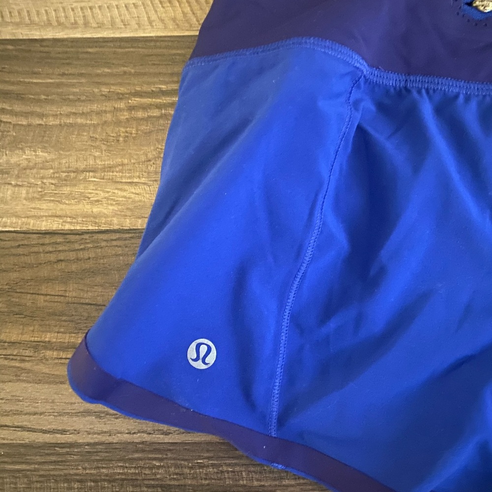 Lululemon blue shorts 2.5